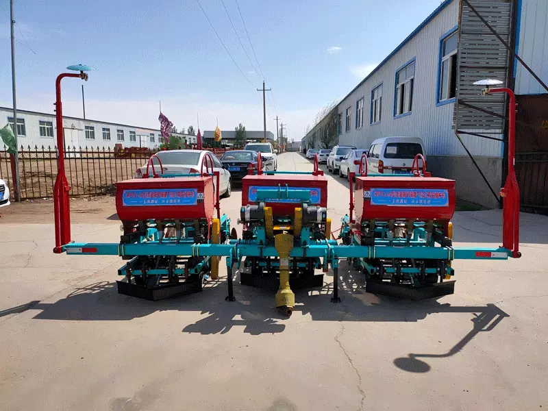 The Evolution and Core Functions of Harvesting Machinery